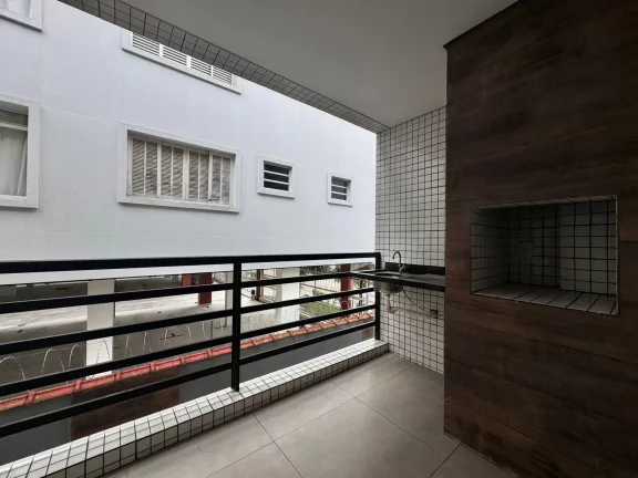 Imagem Casa Triplex Geminada - 134m² ,Arquitetura Moderna, Conforto Excepcional e na melhor localização da Praia da Enseada.