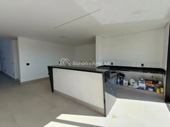 Imagem Sobrado à venda em condomínio fechado, com excelente padrão construtivo e ótima distribuição d...