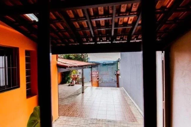 Imagem Sobrado com 3 dormitórios à venda, 188 m² por R$ 540.000 - Vila Lucinda - Santo André/SP