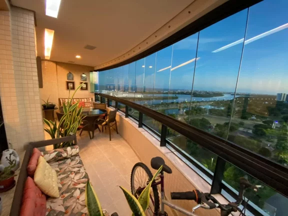 Imagem Mansão Nilton Fontes: Espaçoso Apartamento de 3 Quartos à Venda com Área de Lazer e Vista Privilegiada no 13º Andar