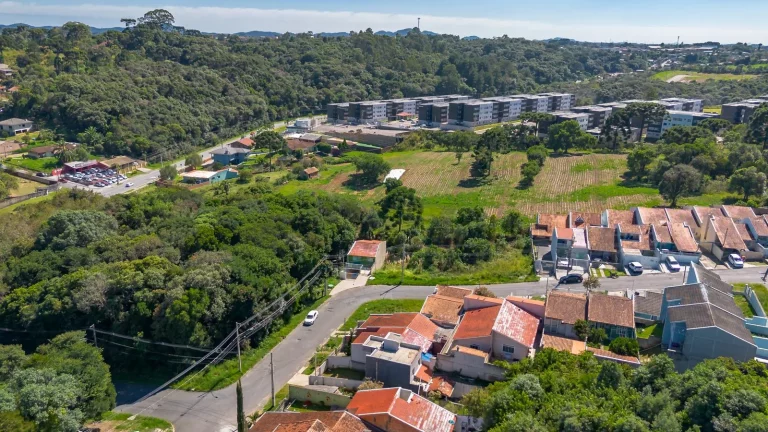Imagem Terreno de esquina 136,41m² Campo Largo