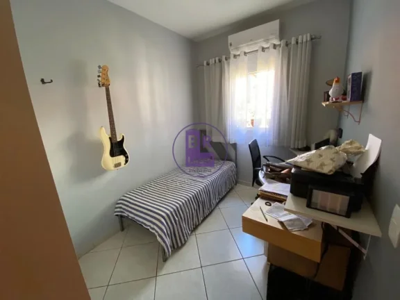 Imagem Casa em condomínio Fechado !