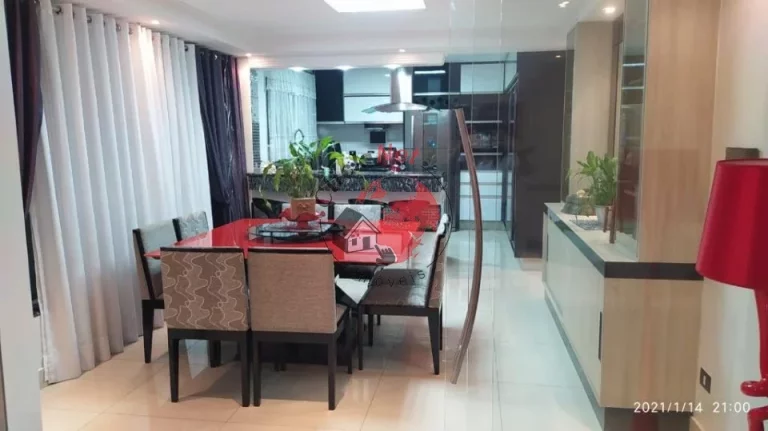 Imagem Maravilhoso Sobrado de Alto Padrão com 3 Suites, piscina e 5 vagas no bairro Vila Helena, Santo André