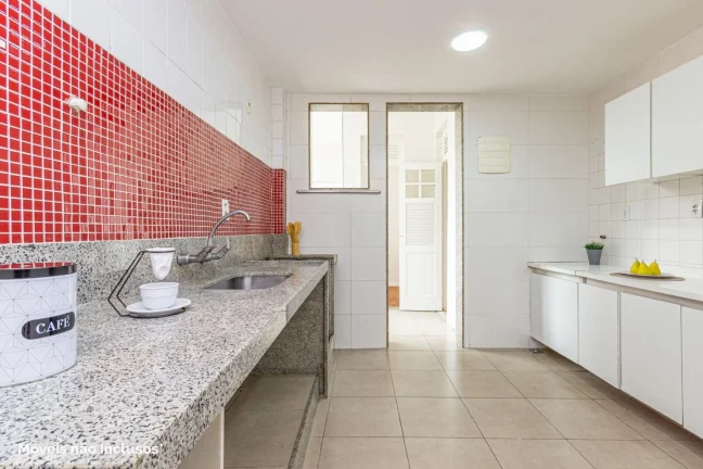 Imagem Apartamento 118M², 3Q, 1 Suíte, 2 Banheiros, Armários.