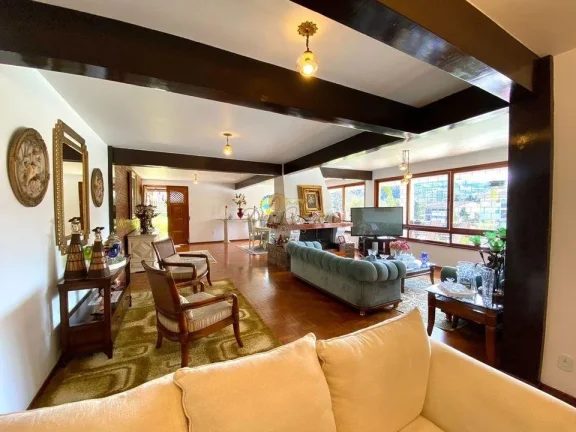 Imagem Casa para Venda em Teresópolis / RJ no bairro Jardim Cascata