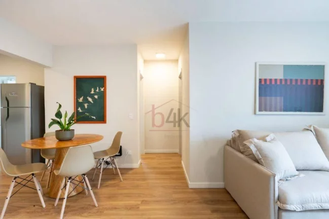 Brooklin Novo: Seu QG Estratégico de 51m² na Rua Nebraska