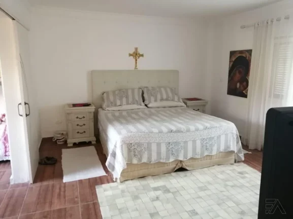 Imagem JARDIM SÃO NICOLAU., LINDA CASA. 2.500 M2 DE TERRENO.
