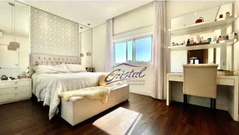 Imagem Casa com 4 quartos (2 suítes) à venda, 381 m² por R$ 3.350.000 - Granja Viana - Jardim do Golf I - Jandira/SP
