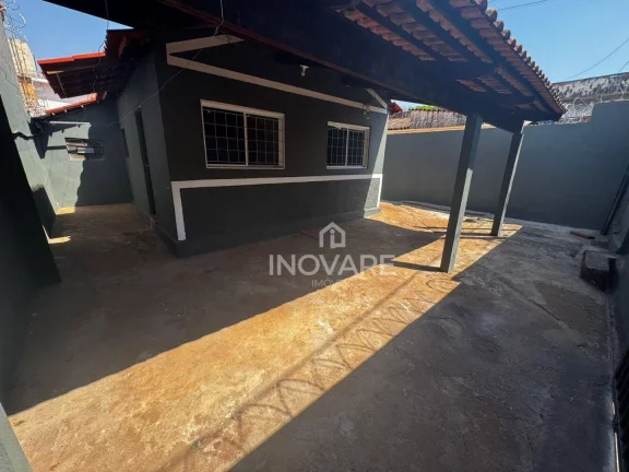 Imagem Casa com 3 dormitórios para alugar, 120 m² por R$ 1.000,00/mês - Social - Itumbiara/GO