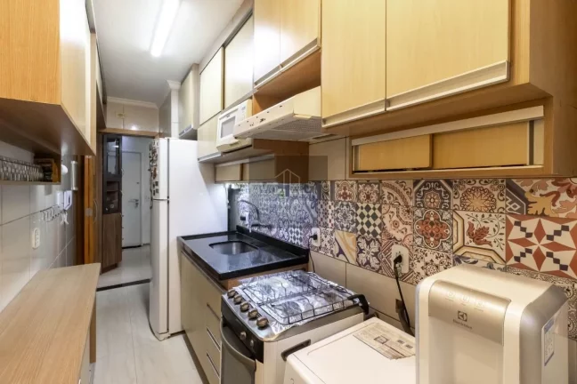 Imagem Apê Reformado 2 dorm 1 vg perto metro