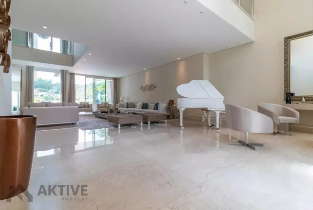 Imagem Casa de Condomínio em Alphaville - Santana de Parnaíba, SP