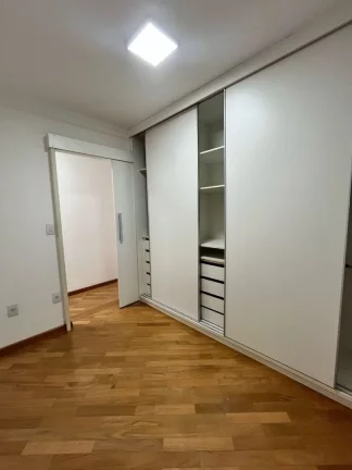 Imagem Apartamento com 2 dormitórios para alugar, 74 m² por R$ 3.517,00/mês - Jardim das Colinas - São José dos Campos/SP