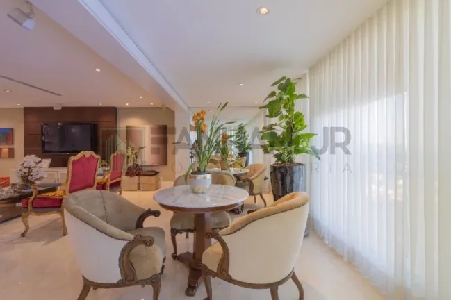 Imagem Venha morar no incrível Jardim Paulista! Oferecemos um apartamento dos sonhos, com 198m² de puro conforto e elegância. Com 3 suítes e 4 vagas, esse im
