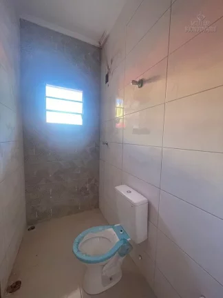 Imagem Casa térrea com piscina e dois quartos em Itanhaém-SP