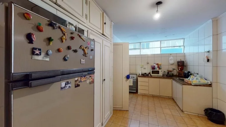 Imagem Apartamento a venda em Higienópolis com 4 quartos e 2 vagas, 281m².