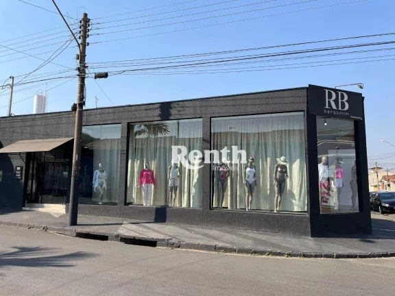 Imagem Casa, Loja e lava rápido por R$ 1.200 - Santana - Rio Claro/SP