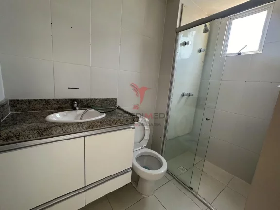 Imagem Vende-se apartamento no bairro de Tambaú, andar alto, super ventilado