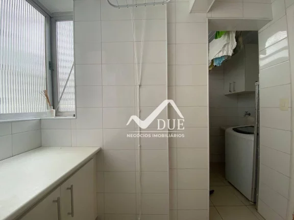 Imagem Apartamento com 3 dormitórios à venda, 123 m² por R$ 1.300.000,00 - Boqueirão - Santos/SP
