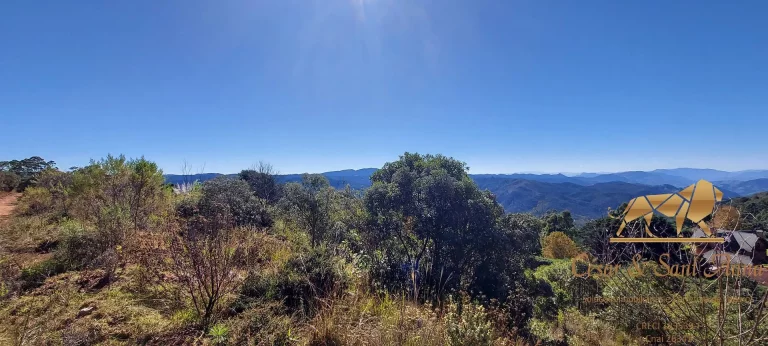 Imagem Belíssimo lote com 8.940m² no Condomínio Pedra do Fogo -Campos do Jordão/SP