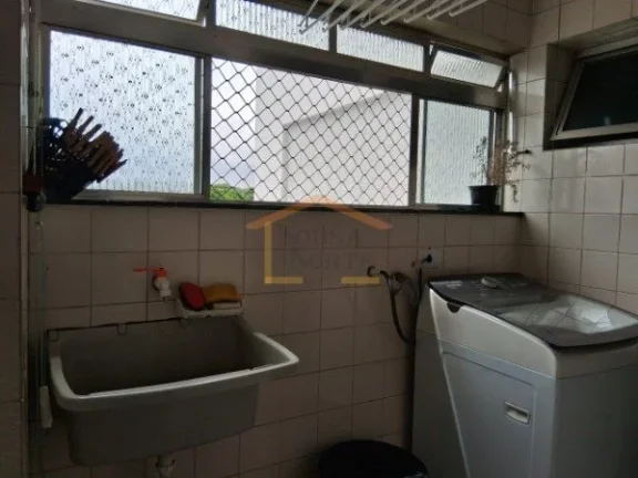 Imagem Apartamento com 96 m² de área útil, 3 dormitórios, sendo 1 suite, sala para 2 ambientes, cozinha...
