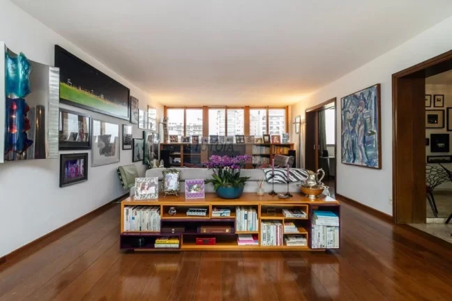 Imagem APARTAMENTO Á VENDA NO JARDIM PAULISTA, SÃO PAULO.