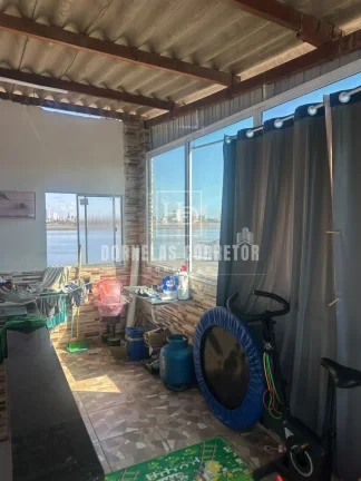 Imagem Invista e More: Casa com 2 Quartos + 2 Pontos Comerciais no Pina!