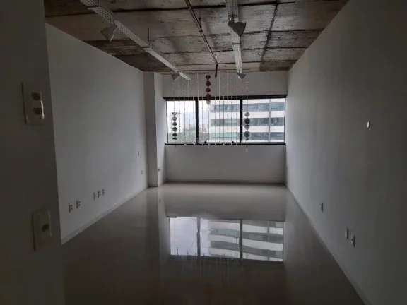 Imagem A 5ª Avenida Imóveis selecionou para você essa excelente oportunidade de Sala comercial com 33,00m2 a venda no charmoso Wall Street: Av. Paralela