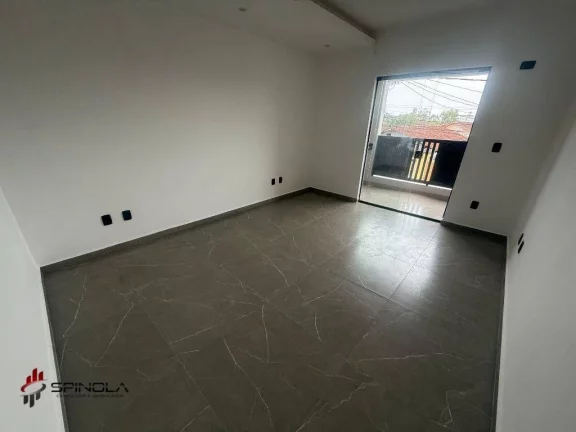 Imagem Casa com 2 dormitórios à venda, 79 m² por R$ 410.000,00 - Mirim - Praia Grande/SP