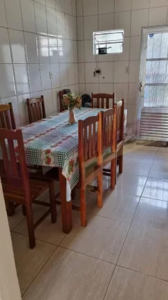 Imagem CASA COM 03 QUARTOS NA MANGABEIRA