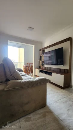 Imagem Apartamento com 3 dormitorios, uma vaga e sacada.