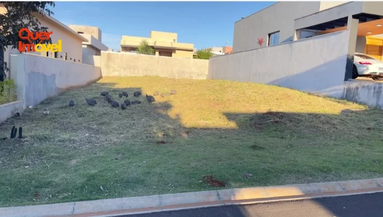 Imagem Terreno de 336m² à venda em condomínio no bairro Quintas de São José, Ribeirão Preto-SP!