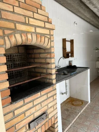 Imagem Casa para Venda em Itanhaém, Cibratel II, 4 dormitórios, 1 suíte, 2 banheiros, 2 vagas