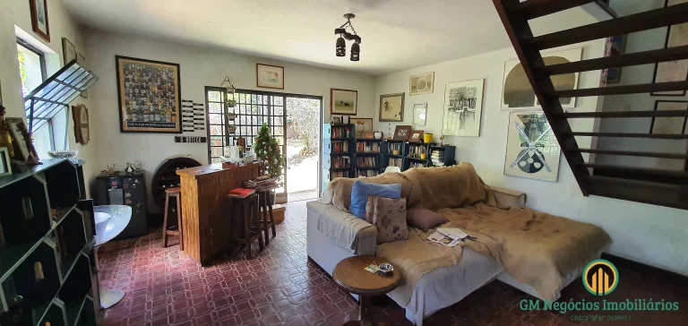Imagem Oportunidade! Casa estilo chácara em condomínio