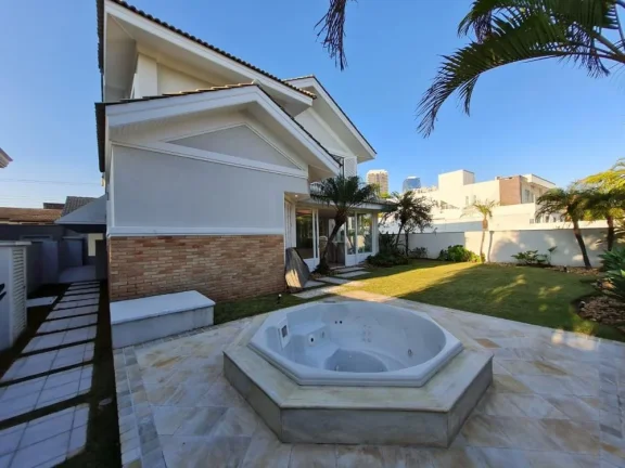 Imagem Casa no Res. Alphaville 2 - 470m²