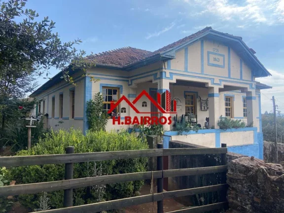 Fazenda com 44 Hectares à Venda em Aiuruoca - MG
