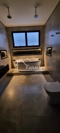 Imagem Casa em Condomínio à venda em Alphaville Nova Esplanada 4 com 326m² 4 suítes, 4 vagas