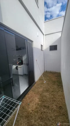 Imagem Casa de Alto Padrão à Venda no Bairro Alvorada – Patos de Minas/MG | 3 Quartos e Suíte