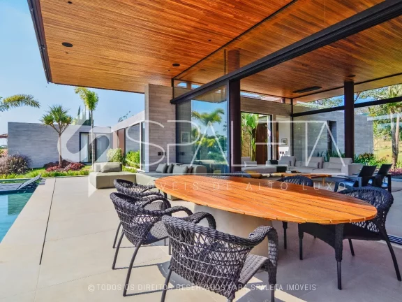 Imagem Residência cinematográfica com arquitetura moderna à venda na Fazenda da Grama em Itupeva