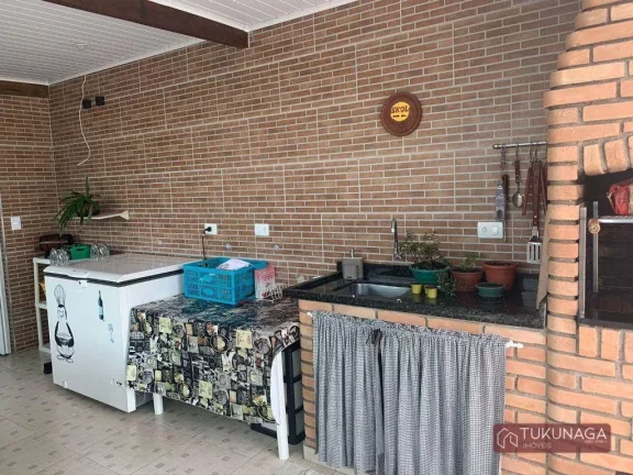 Imagem Sobrado com 3 dormitórios à venda, 164 m² por R$ 590,000- Jardim Alto Alegre (São Rafael) - São Paulo/SP