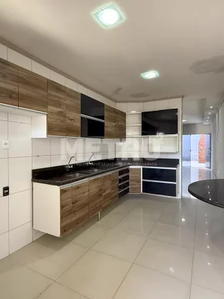 Imagem Casa à venda no bairro Palhinhas com 3 quartos, gourmet, PETROLINA - PE