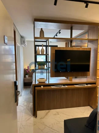 Imagem Loft de Luxo totalmente mobiliado no Centro de São Bernardo: 1 quarto, 1 suíte, 1 sala, 1 banheiro, 25m². Alugue já!