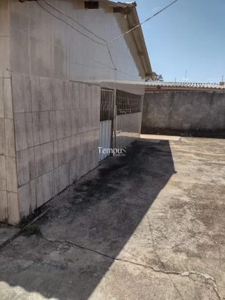 Imagem Casa com 431 m² de terreno em Cardoso Continuação, Aparecida de Goiânia/GO