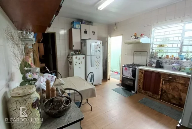 Imagem Maravilhosa casa térrea com dois dormitórios sendo uma suíte e duas vagas cobertas