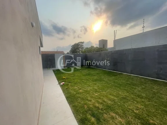 Imagem Imperdível! Casa à venda em Campo Grande-MS, Vila Morumbi, 3 quartos, 1 suíte, 3 salas, 4 banheiros, 2 vagas, 165m².