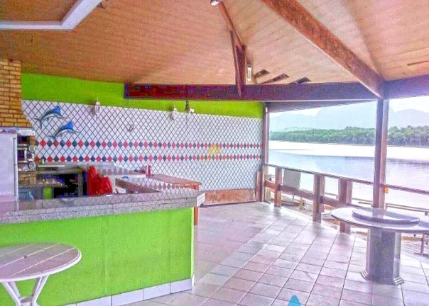 Imagem Casa de Luxo Exclusiva com Marina Privativa no Canal de Guarapari
Descubra esta residência de alto ...