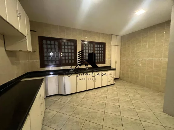 Imagem Casa à venda 2 quartos Bairro Cabral - Contagem/MG