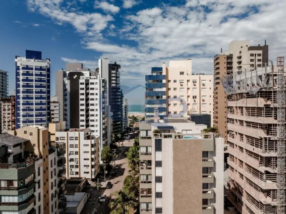 Imagem Apartamento á venda com 3 suítes no centro de Torres/RS
