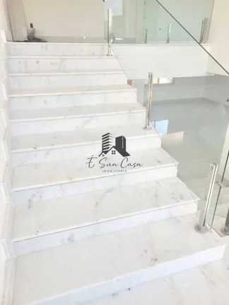 Imagem Casa de 5 Quartos, Condomínio Gran Royalle Betim