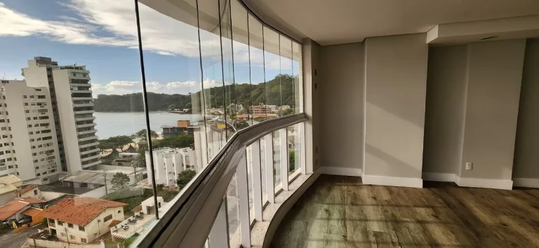Imagem Apartamento com 4 dormitórios à venda sendo 4 suítes, 276 m² por - R$ 8.500.000,00 - Cabeçudas - Itajaí/SC