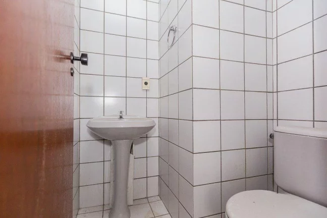 Imagem COMERCIAL COM VAGA DE GARAGEM